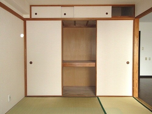 ライオンズマンション浮間公園4階 押入（和室）