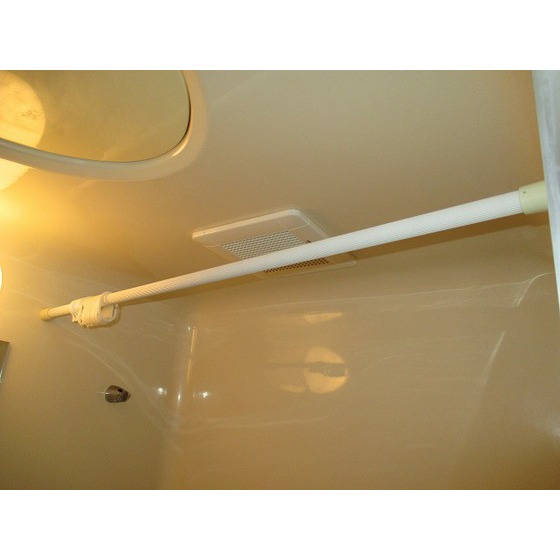 ファミーユヤマダ0101号室 ★室内物干し竿★