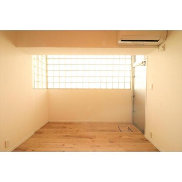 タワーズ10 リビング