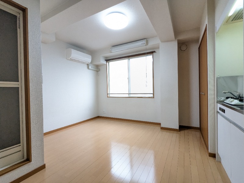 アリエスビル3階 同建物別部屋の参考画像