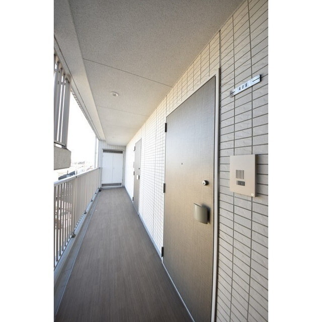 Court Blanche0408号室 内観