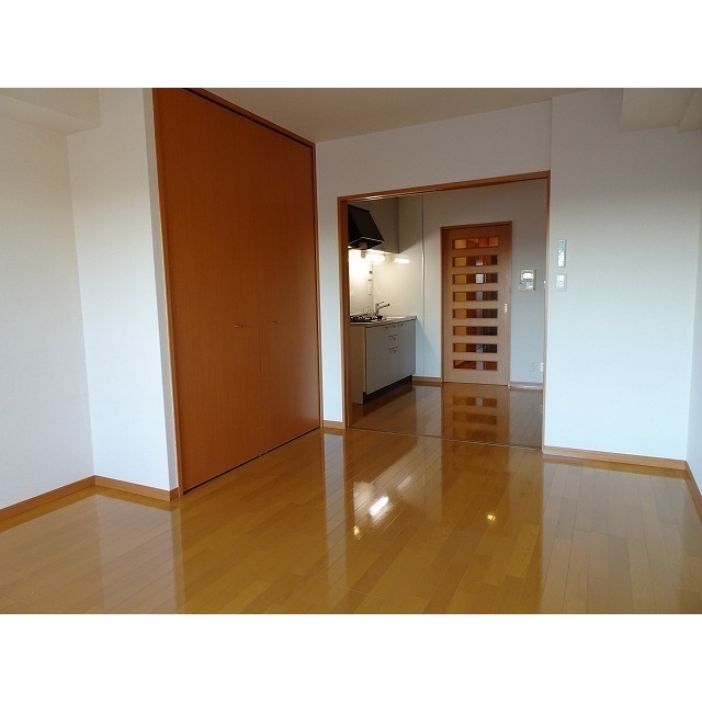 グランデュール千鳥 別部屋写真