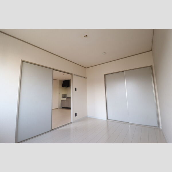 アーバンコート202号室 洋室