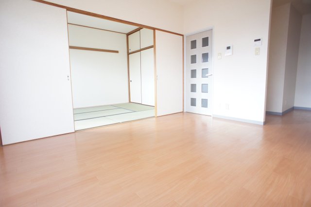 リビエール本郷0803号室 リビング