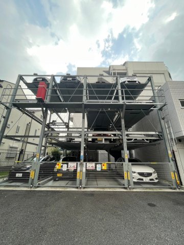 ジェノヴィア横浜鶴見市場スカイガーデン0609号室 駐車場