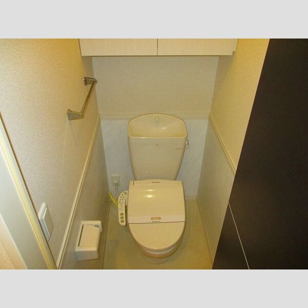 ルミエールE 温水洗浄暖房便座