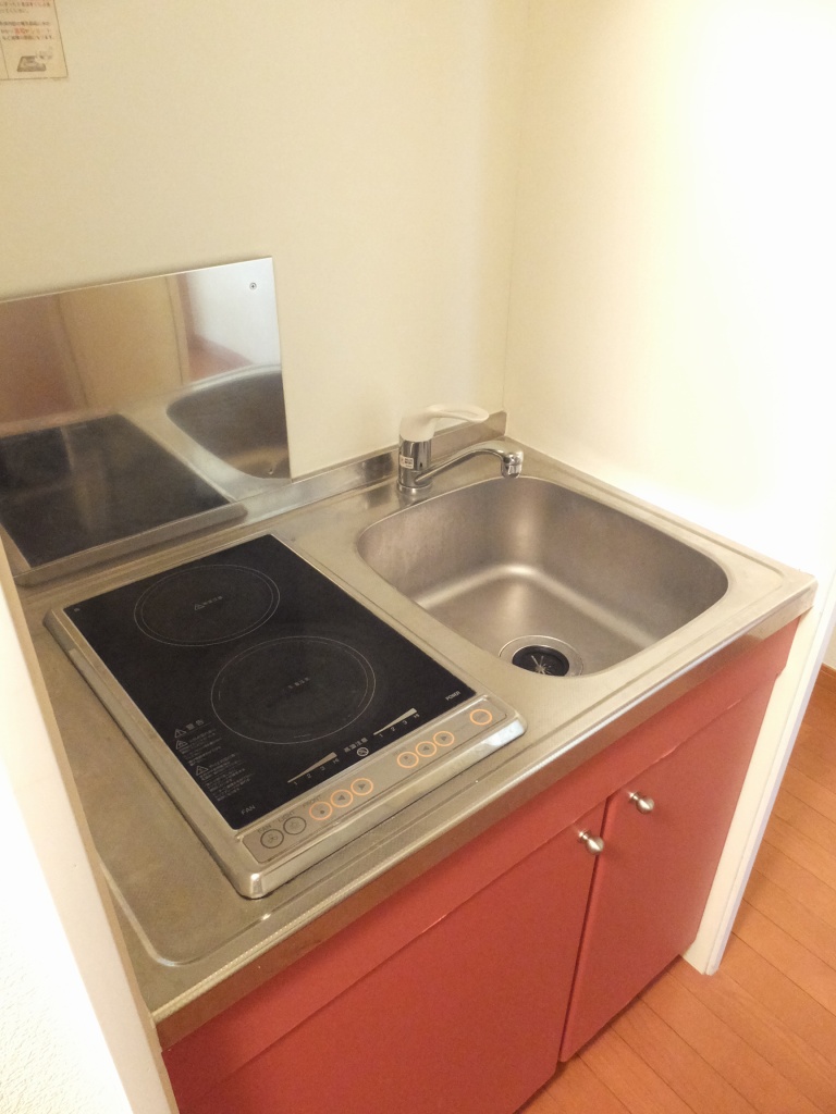 レオパレスアロージョ208号室 ２口ラジエントヒーター設置済み