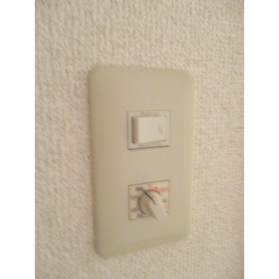 ダイヤモンドレジデンス北大塚0308号室 換気扇タイマースイッ