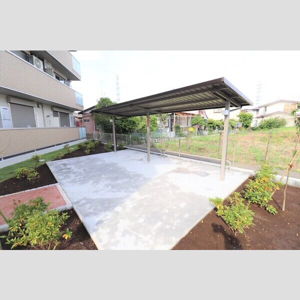 Grand Soleil 駐輪場