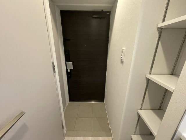 SYFORME SHINKOYASU207号室 ※同タイプ参考写真です（カラータイプが異なる場合がございます）