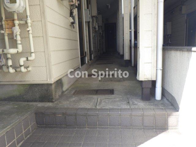 カーサ白楽101号室 エントランス