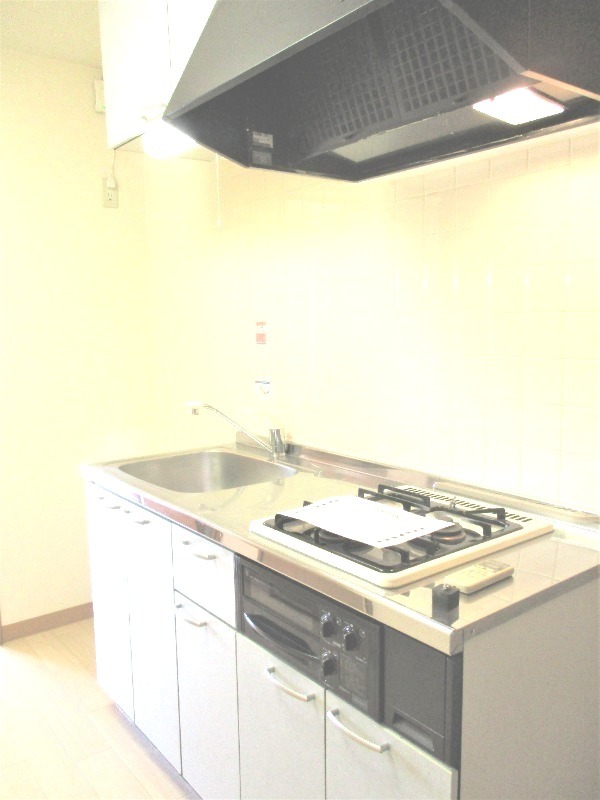 エスペランサ柿生 システムキッチン２口ガスコンロ完備