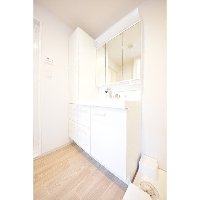 ザ・シティレジデンス新宿0302号室 内観