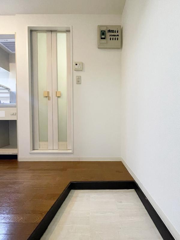 グランバリュー志村2階 玄関
