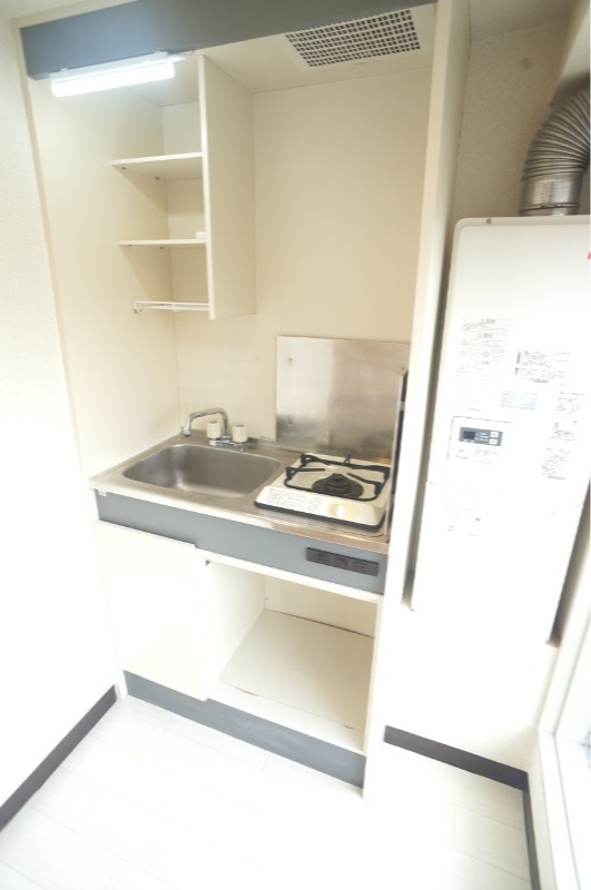パティオ市ヶ尾3階 １口ガスキッチン