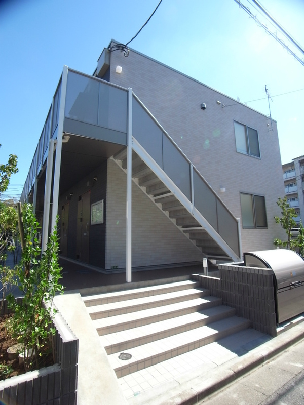 リブリ・クレール江北1階 エントランス