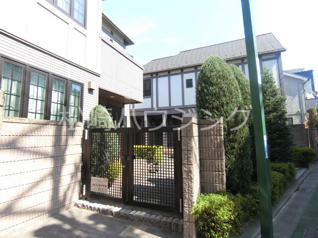 チェンバーコート エントランス