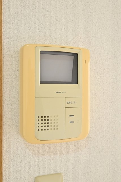 アミューズ鷺宮1階 モニター付インターフォン