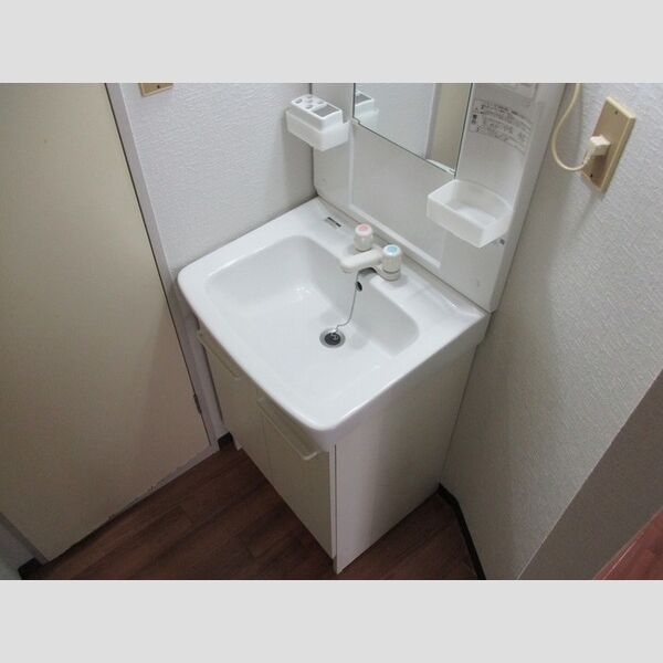 スカイハイツ池田　G103号室 同建物別部屋の参考画像