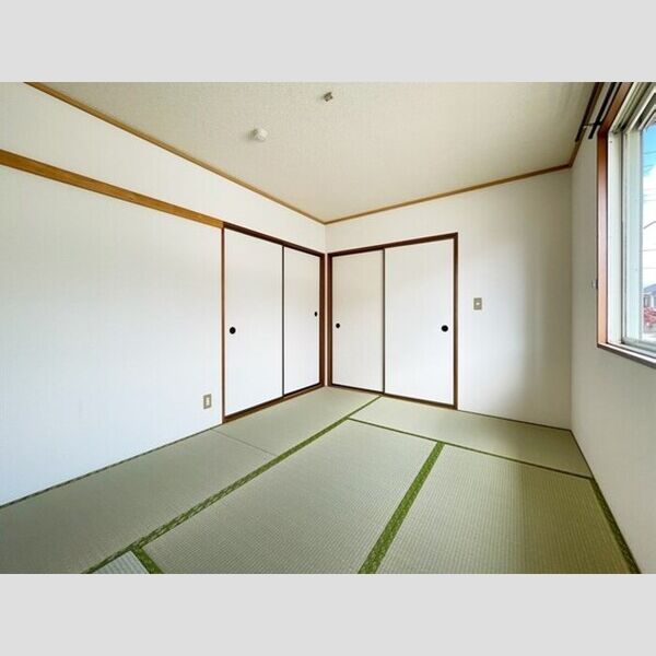 メゾンブランシュ　壱・弐番館弐102号室 和室