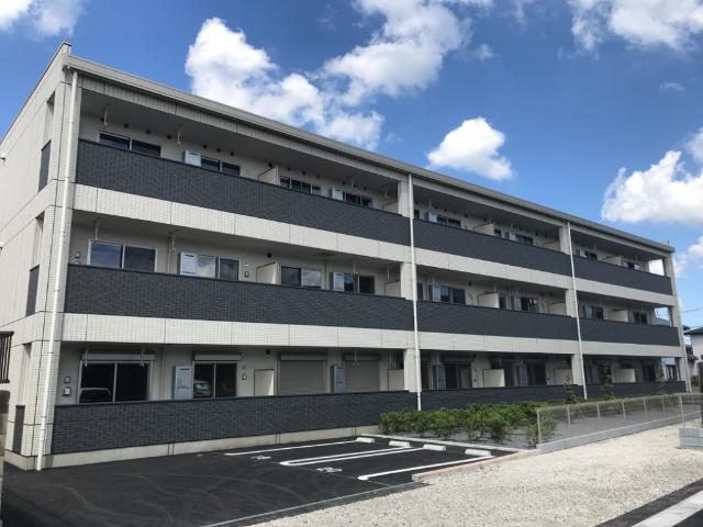 シクーロ 外観写真（昼）