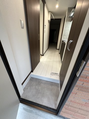 グラシア長津田104号室 室内洗濯機置場の上には棚があります！