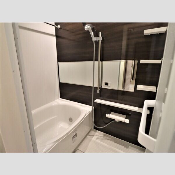 セレスティア弥生町 バス