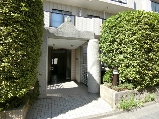 ドルフ馬込 エントランス