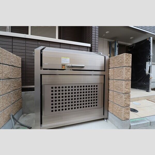 セレスティア東四つ木Ⅰ202号室 ゴミストッカー