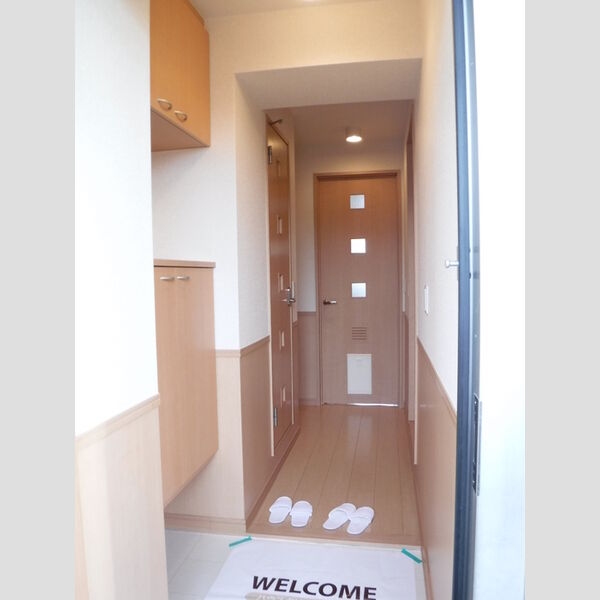 バニュルスⅣ 玄関