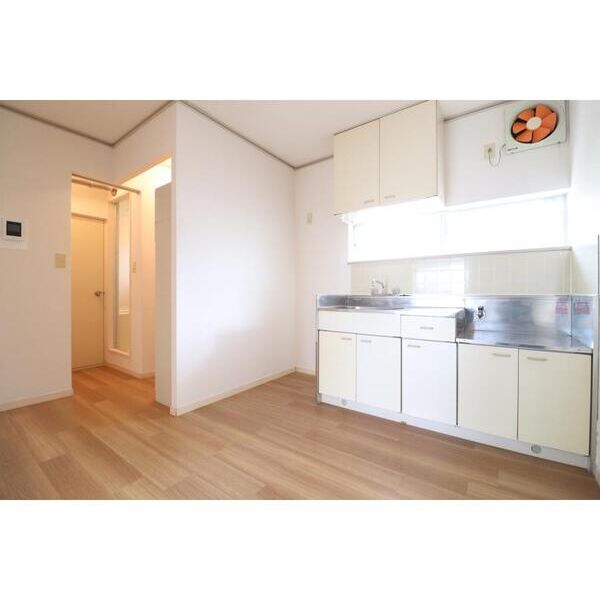 カサヴェルデ大町101号室 キッチン