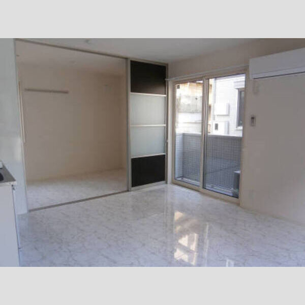 アビターレ浦和　A102号室 大理石調フローリング☆