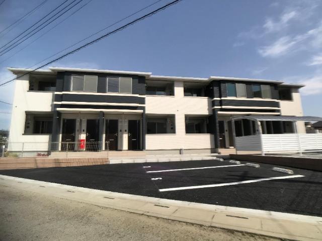 Ｎｏｕｖｅｌｌｅ　Ｖａｇｕｅ（ヌーベル・バーグ） 外観写真（昼）