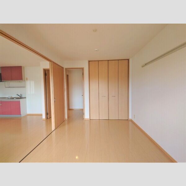 C-winds201号室 洋室6帖(別角度)