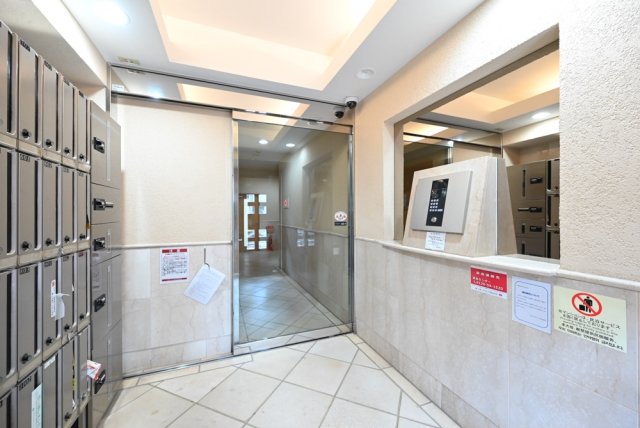 フォルトゥナ新中野 エントランス