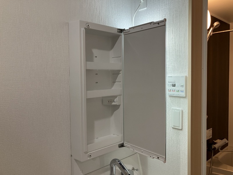 グランリバー北千住2階 収納