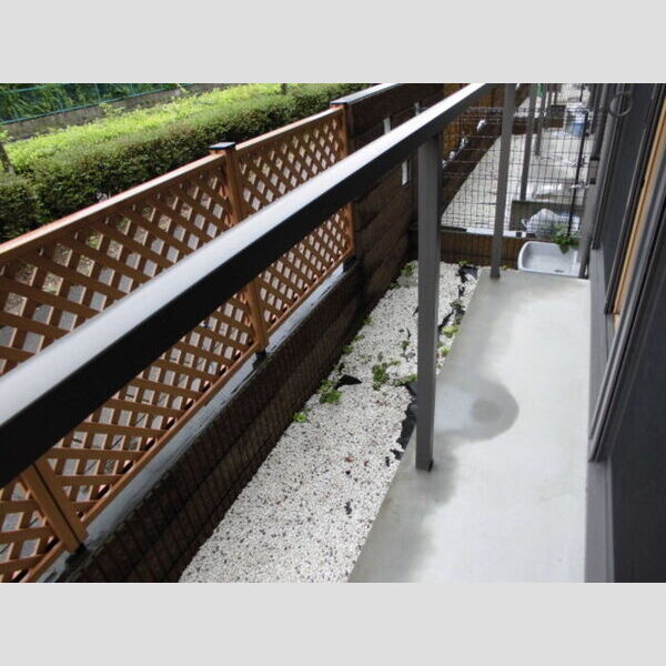 1stプレジオ103号室 専用庭