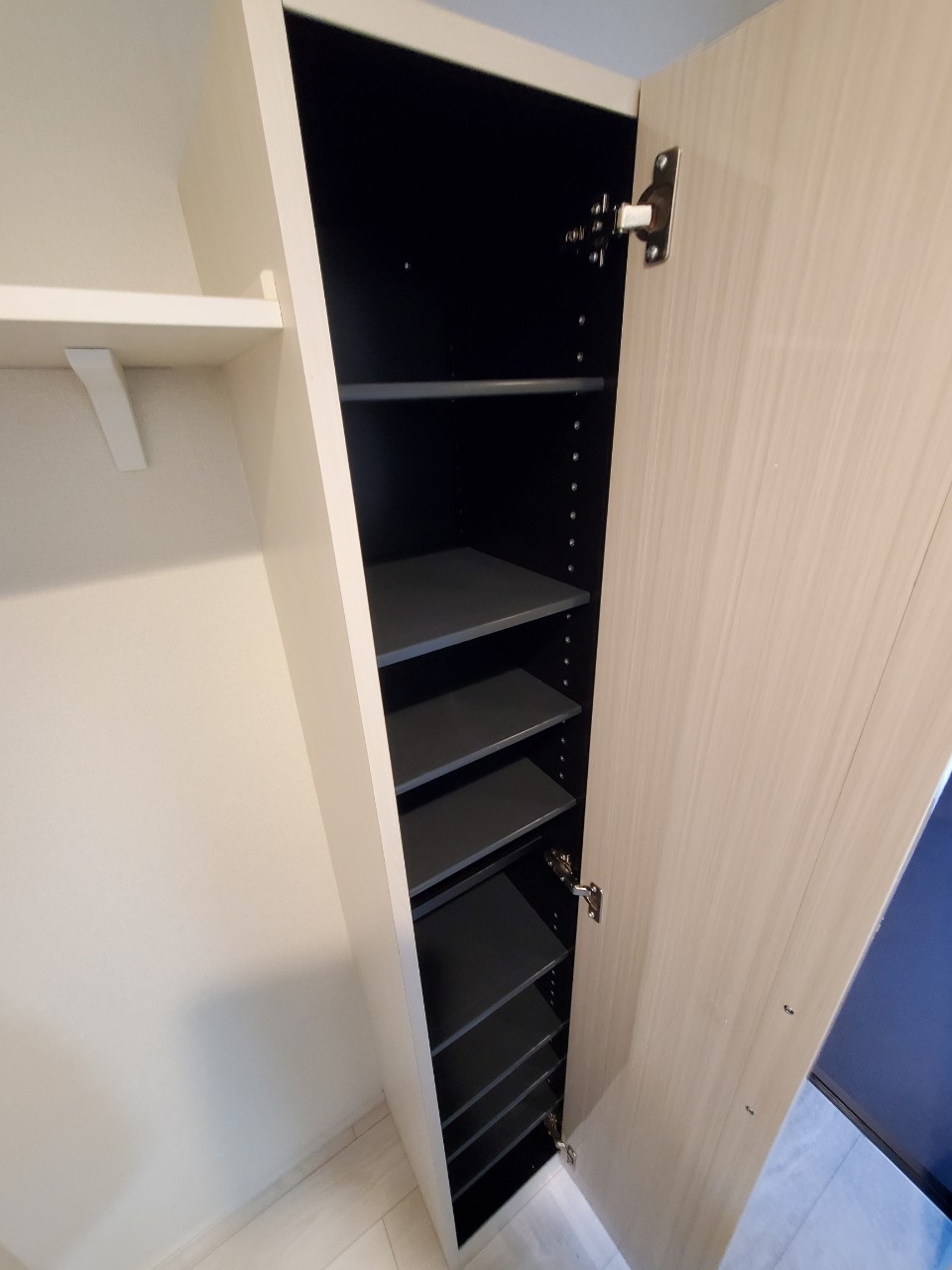 メゾンイロドリ 収納