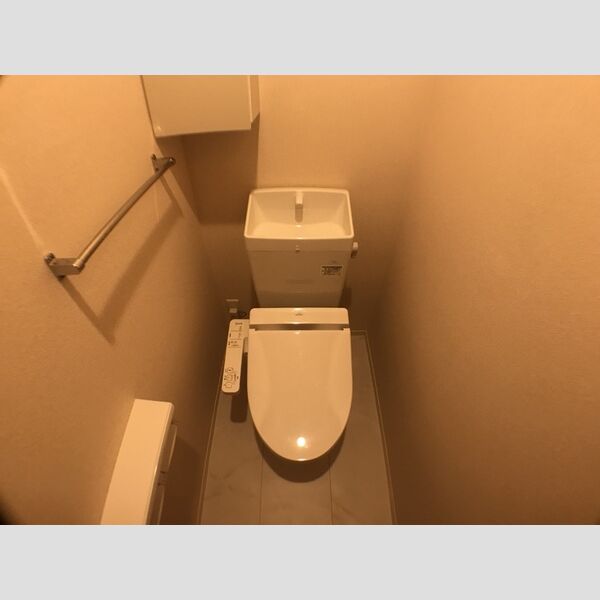 D-room殿町205号室 温水洗浄暖房便座