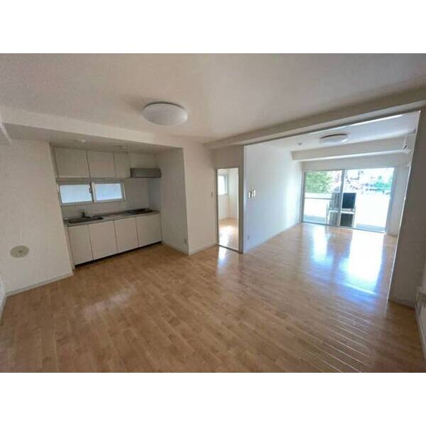 大和ビル リビング