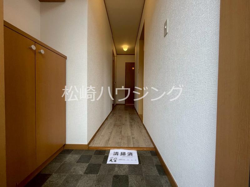 ファミール野本2階 玄関