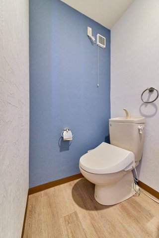 本厚木AXIS103号室 トイレ