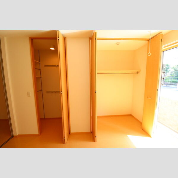 ディアフォルム幸町 クローゼット