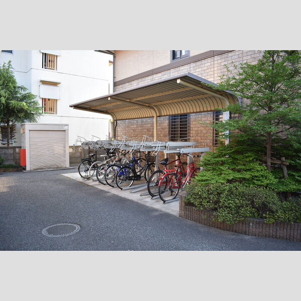 ウエストヒルズ　B 駐輪場