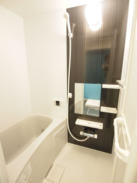 Ｃａｌｍａｔｏ1階 お風呂