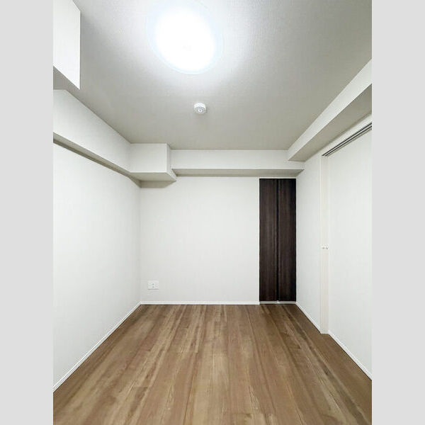 サンジョイアゼロ712号室 洋室5.2帖④