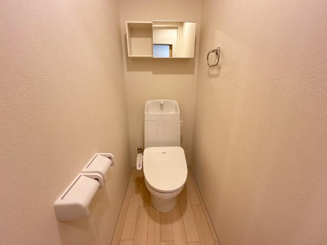 リノナル205号室 トイレ