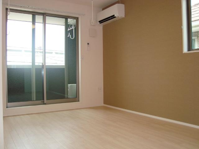 サールナートⅡ 室内