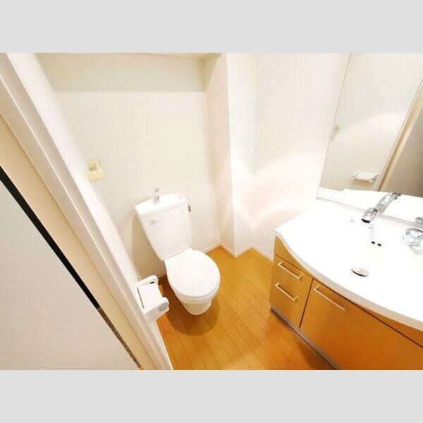 グランヤース・アリヤマ 洋式トイレ