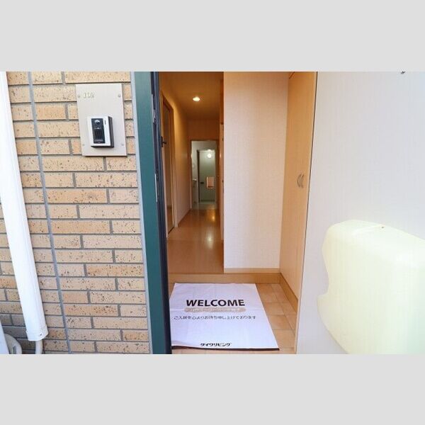 エクレール　A棟B棟 玄関